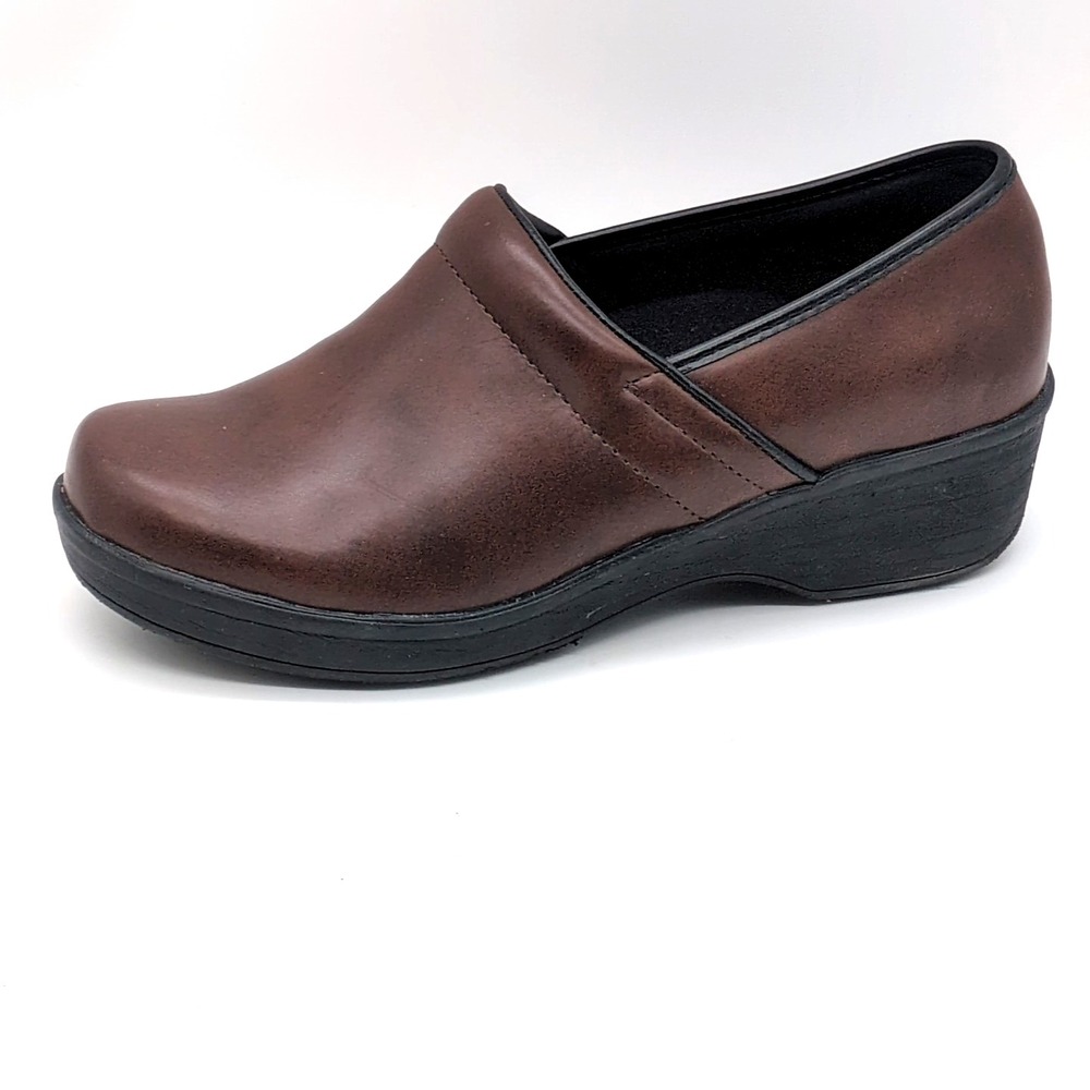 Safe T Step Clogs Womens Brown 8‎ Work Shoe Comfort Oil & Slip Resistant 137830